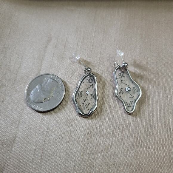 Unique Surreal Melting Clock Silver Tone Earrings - Picture 3 of 3